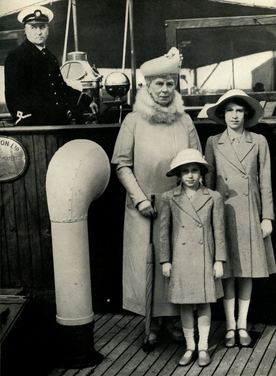 Queen Mary med sine børnebørn, 1930