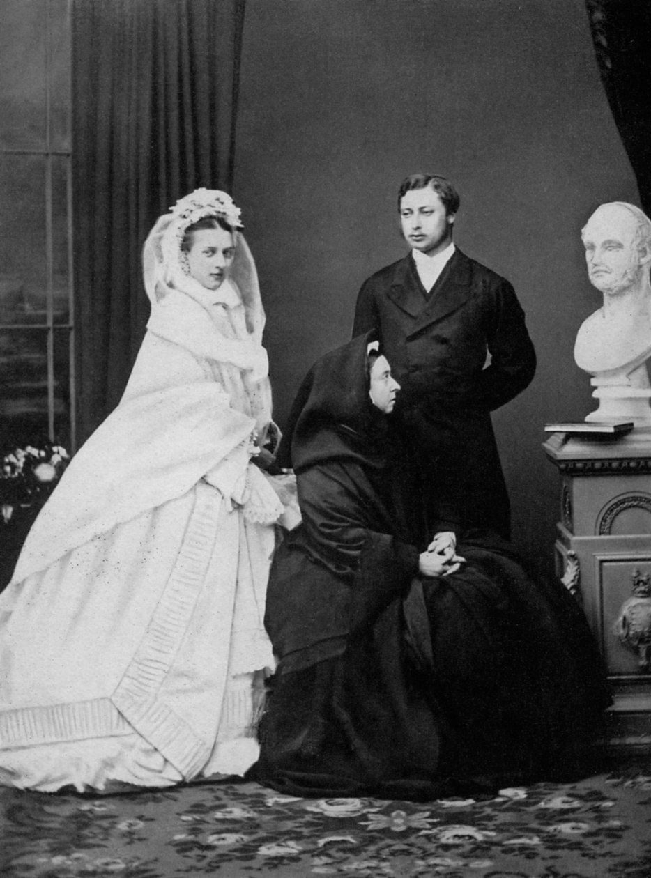 Dronning Victoria med prinsen og prinsessen af Wales på dagen for deres bryllup, 1863 1964 af Unbekannt