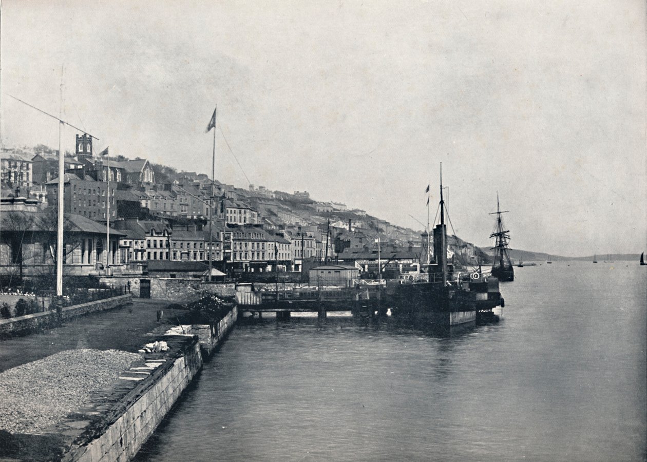 Queenstown - Looking Along the Shore, 1895 af Unbekannt