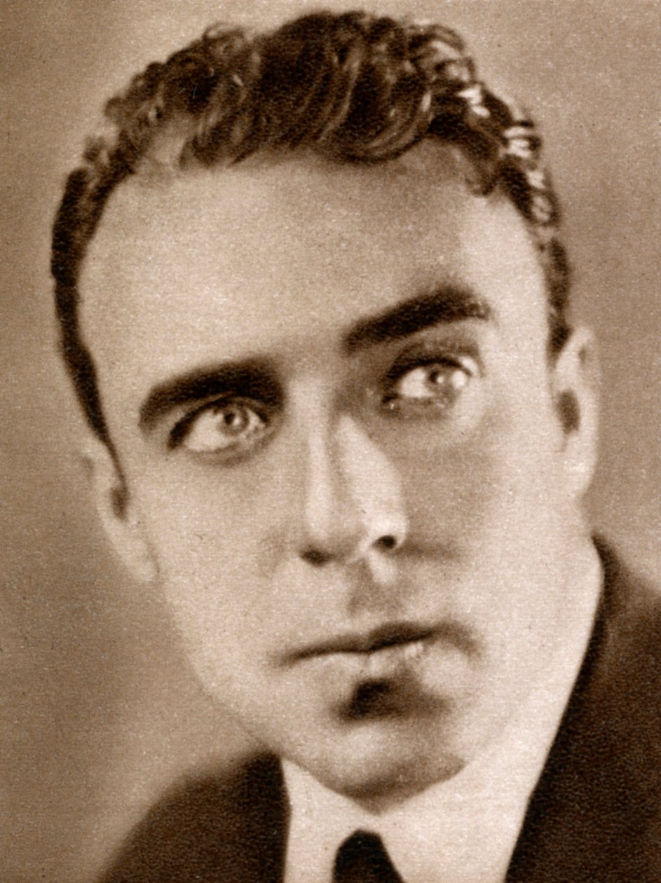 Raoul Walsh, amerikansk filminstruktør, 1933 af Unbekannt