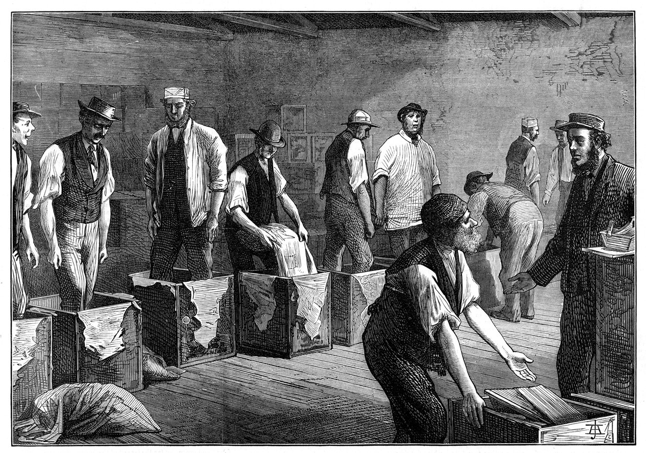 Genopfyldning af kister i et telager, 1874 af Unbekannt