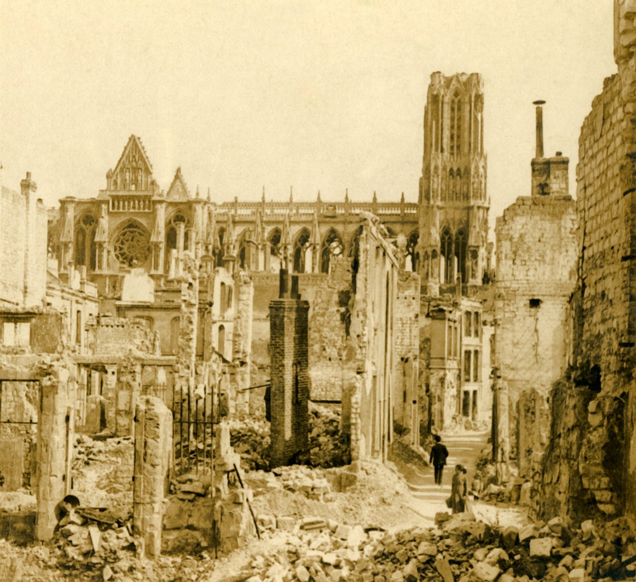 Reims-katedralen, Reims, Nordfrankrig, c1914-c1918 af Unbekannt