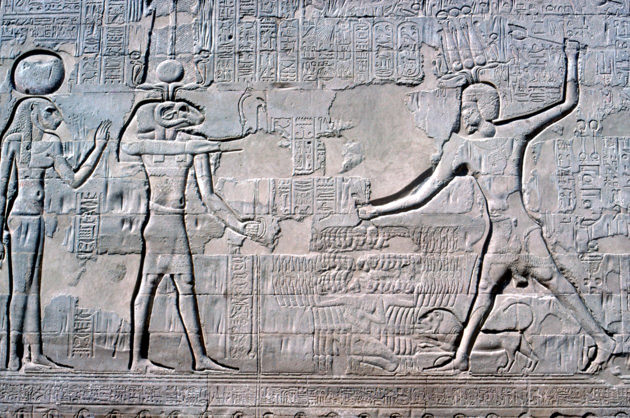 Relief af farao før Kum & Sekhmet, Khnums tempel, ptolemæiske og romerske perioder af Unbekannt