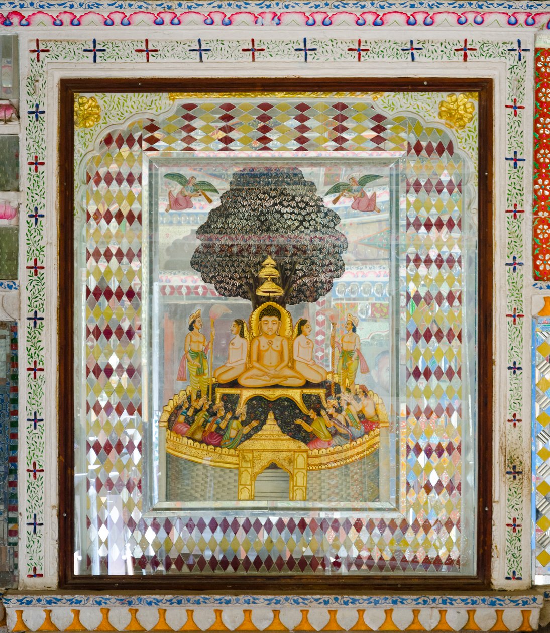 Rigt dekoreret religiøs kunst i et værelse i Patwon ki Haveli palæ fra det 19. århundrede, Jaisalmer, Rajasthan, Indien (foto) af Unbekannt