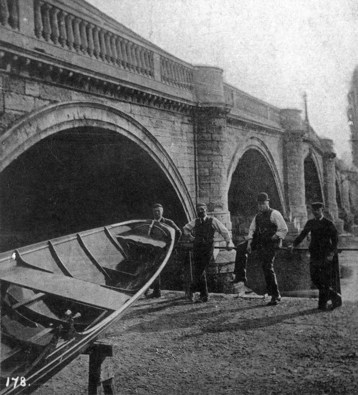 Richmond Bridge, London, begyndelsen af det 20. århundrede af Unbekannt