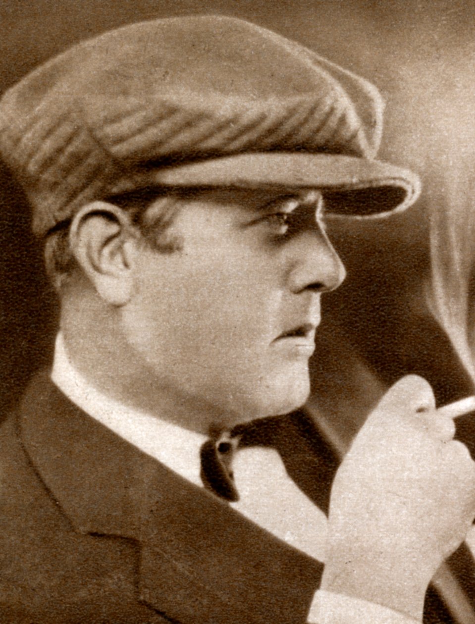 Robert Z Leonard, amerikansk filminstruktør, 1933 af Unbekannt