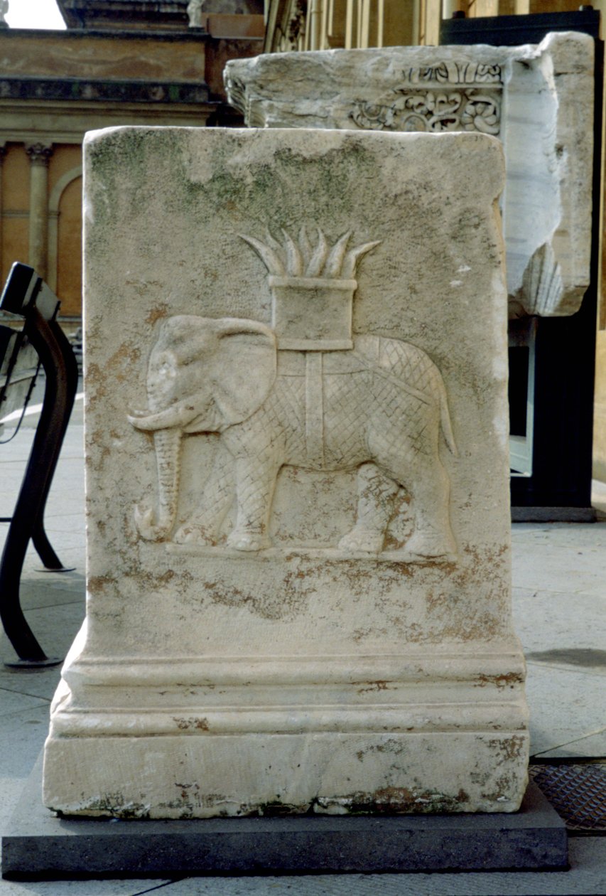 Romersk relief af en elefant af Unbekannt