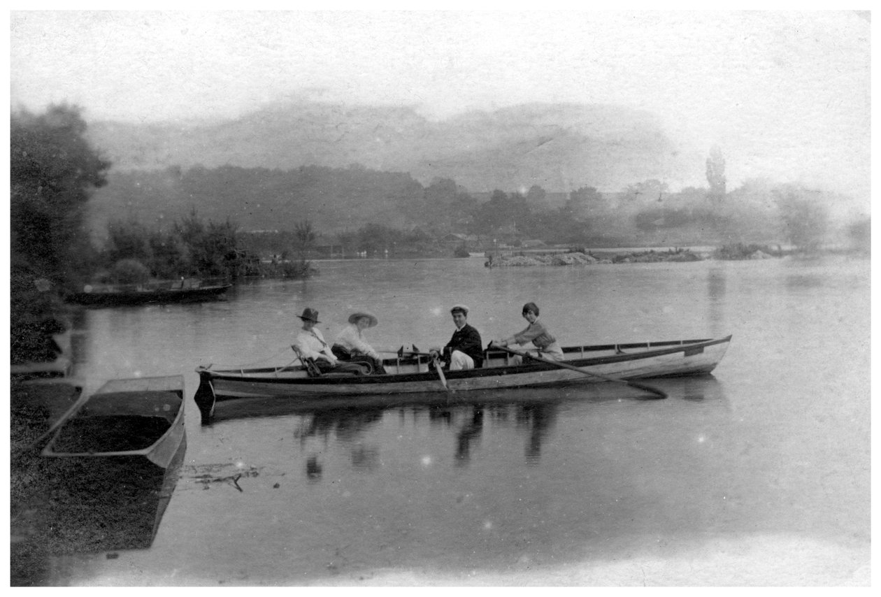Roning på en sø, c1900-1919 af Unbekannt