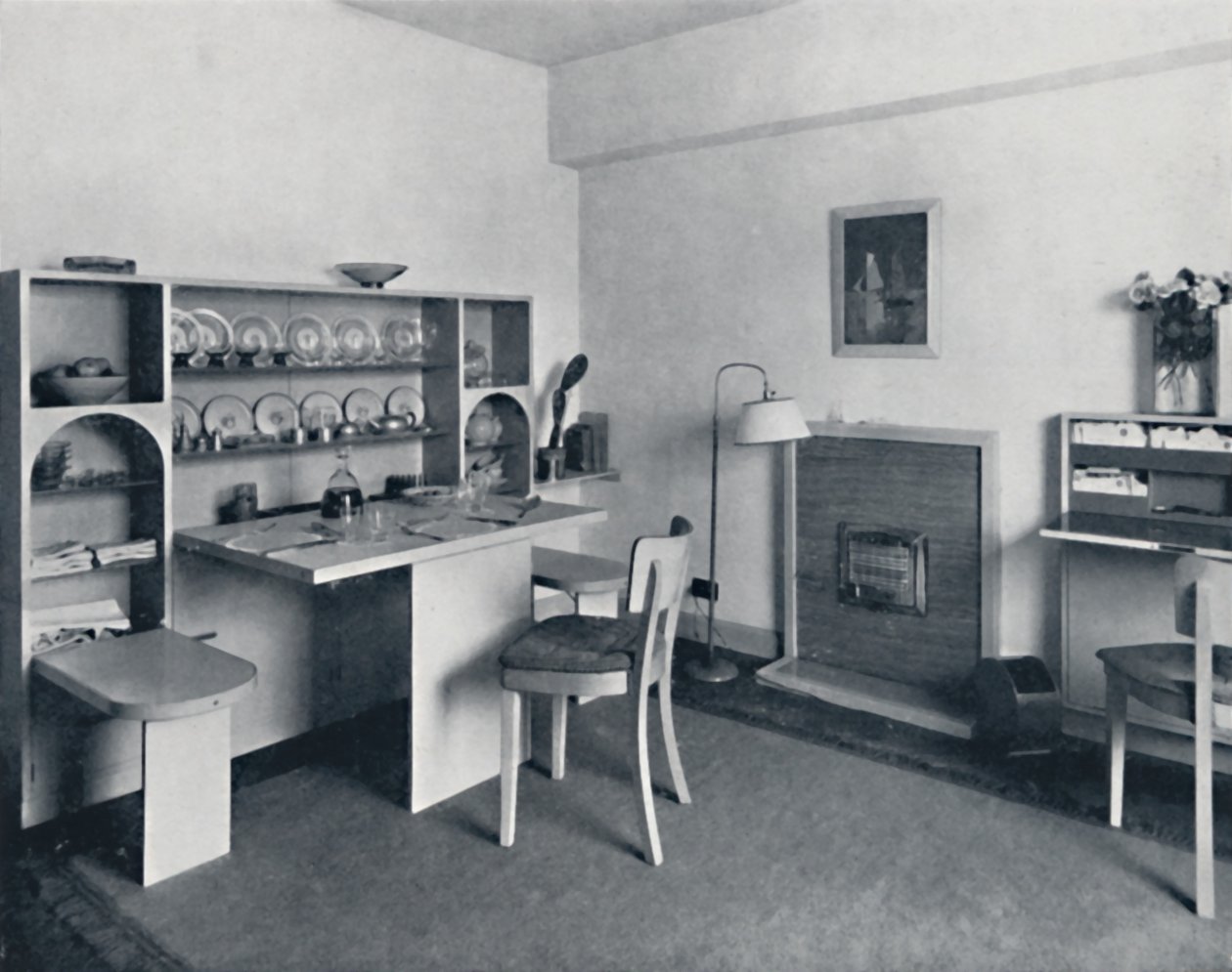 Rowley Gallery of Decorative Art Ltd - Kombineret spisestue åbent, 1939 af Unbekannt