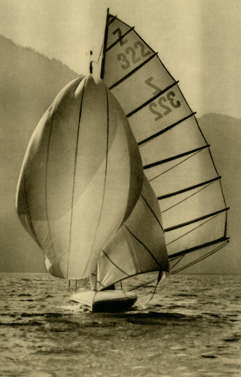 Sejlads på Attersee, Øvre Østrig, c1935. af Unbekannt
