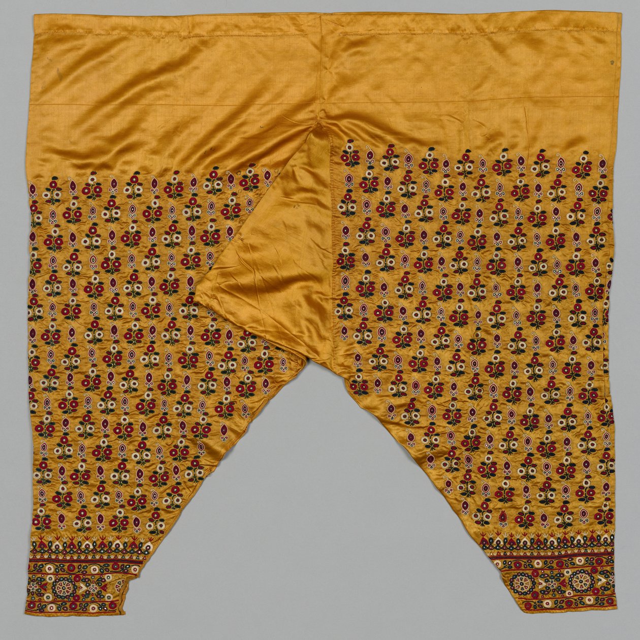 Salwar: Damebukser, 1800-tallet - begyndelsen af 1900-tallet. af Unbekannt