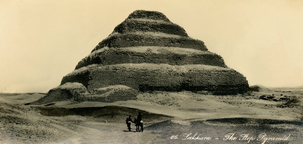 Saqqara - Trinpyramiden, c1918-c1939. af Unbekannt