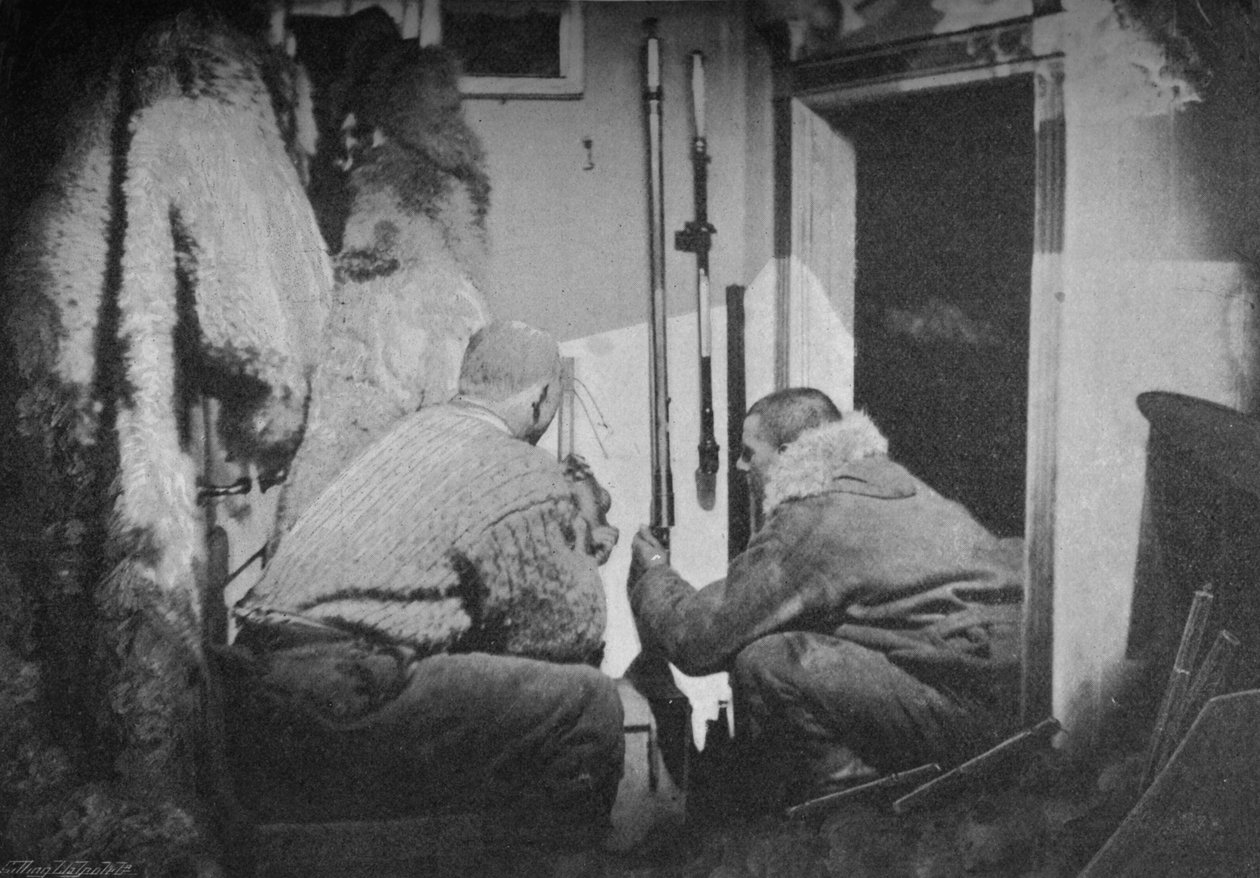 Scott-Hansen og Johansen inspicerer barometrene, 1893-1896, 1897 af Unbekannt