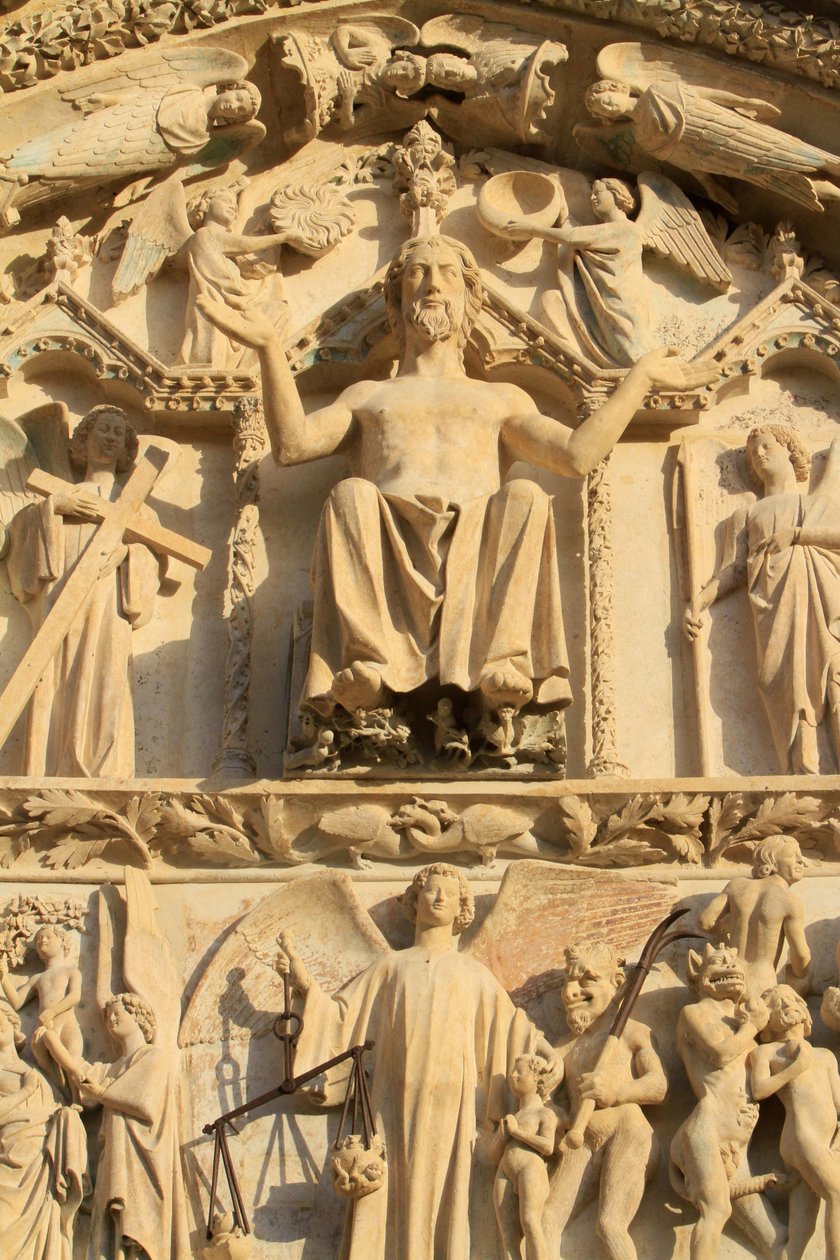 Skulptur af Kristus siddende på en trone. Den sidste dom. Tympanum på den vestlige centrale portal. Stefansdomkirken. af Unbekannt