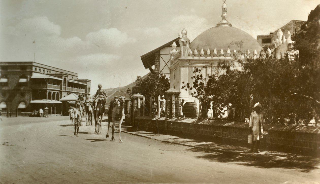 Sheik Said Tomb, Aden, c1918-c1939. af Unbekannt