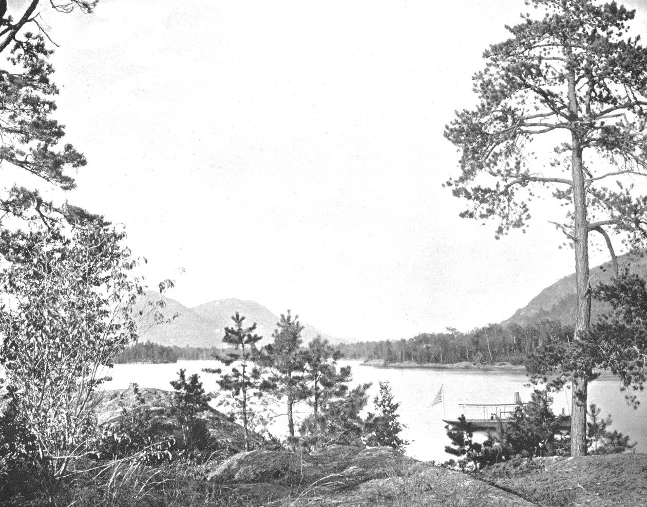 Shelving Rock Mountain, Lake George, New York State, USA, c1900. af Unbekannt