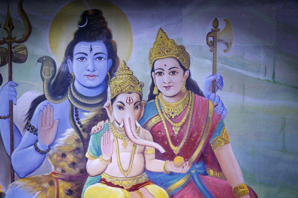 Shree Ram Mandir, Leicester. Shiva, parvati og deres søn Ganesh. Det Forenede Kongerige af Unbekannt
