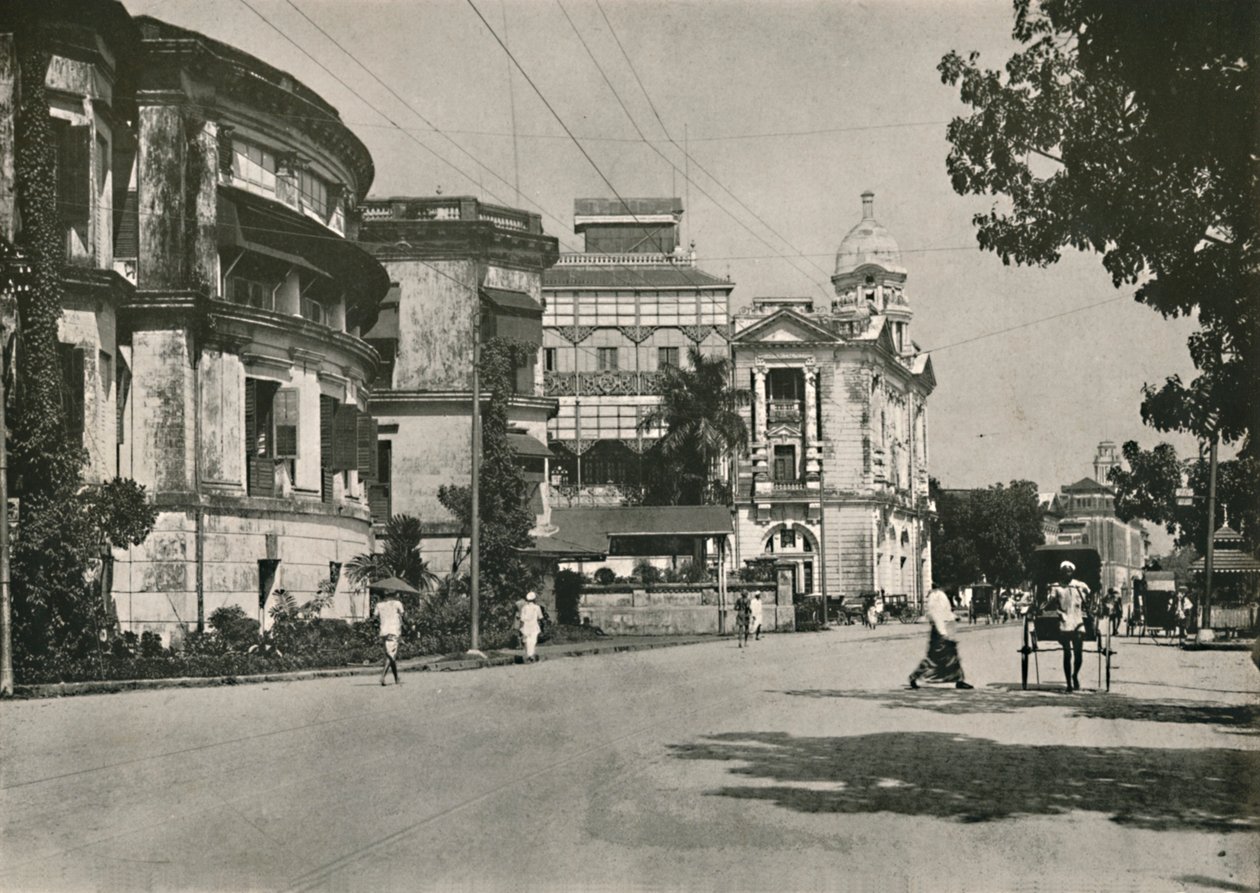Strand Road, Rangoon. - Postkontor, Imperial Bank of India. Toldhus i afstand, 1900. af Unbekannt