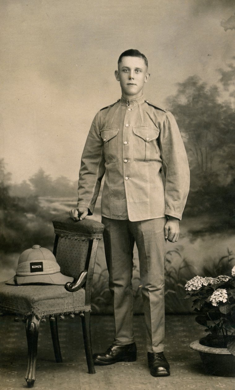 Studieportræt af en soldat fra C Company, 2nd Battalion the Kings Regiment, Irak, 1926 af Unbekannt