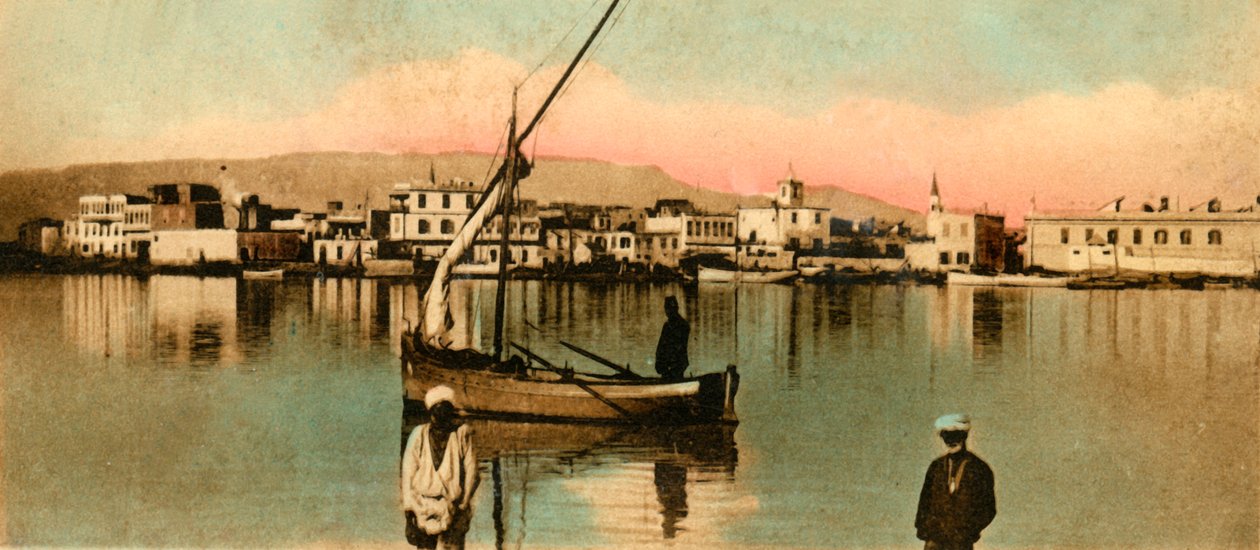 Suez - Udsigt over toun under højvande, c1918-c1939. af Unbekannt