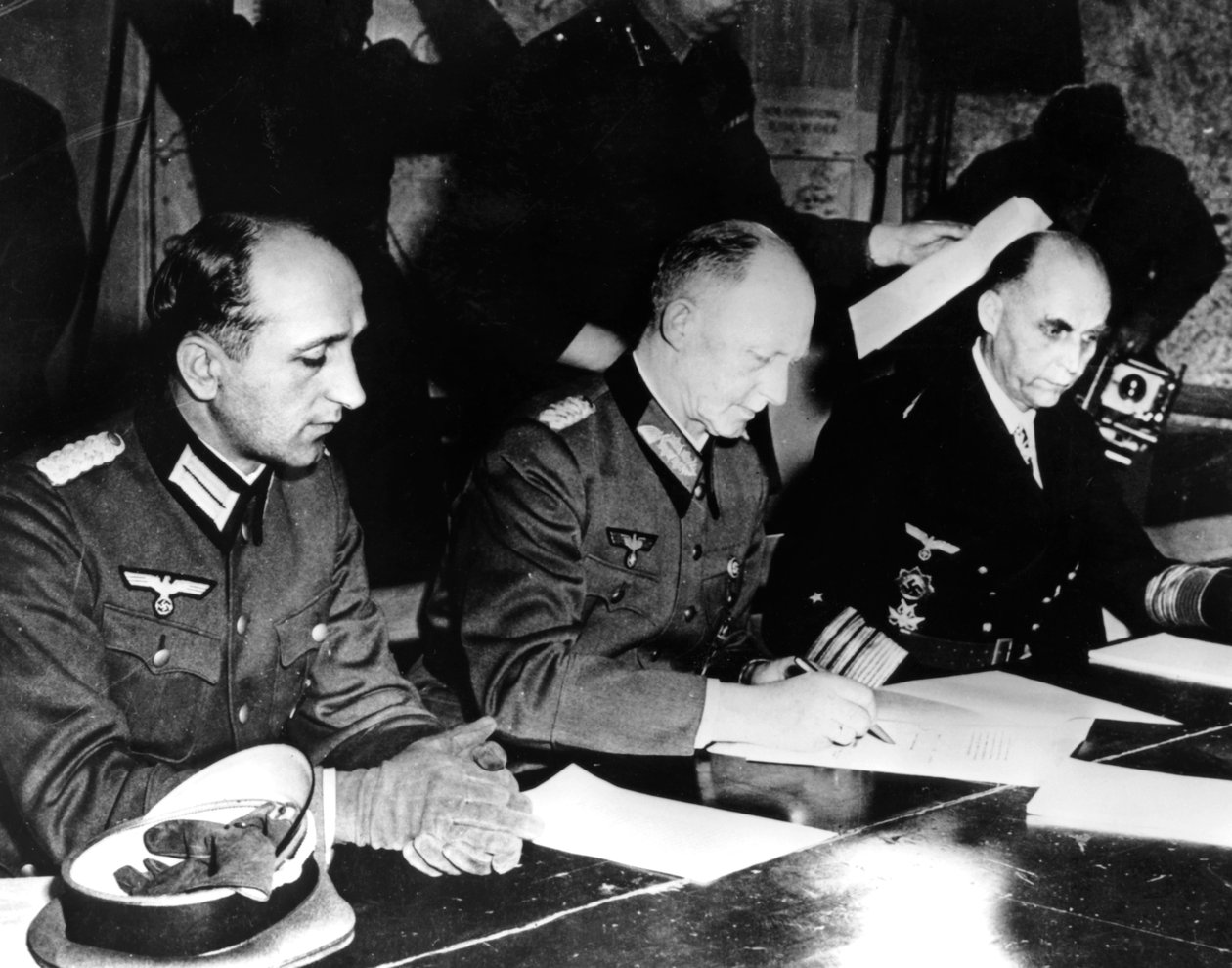 Overgivelse af Nazityskland, Reims, Frankrig, 7. maj 1945 af Unbekannt