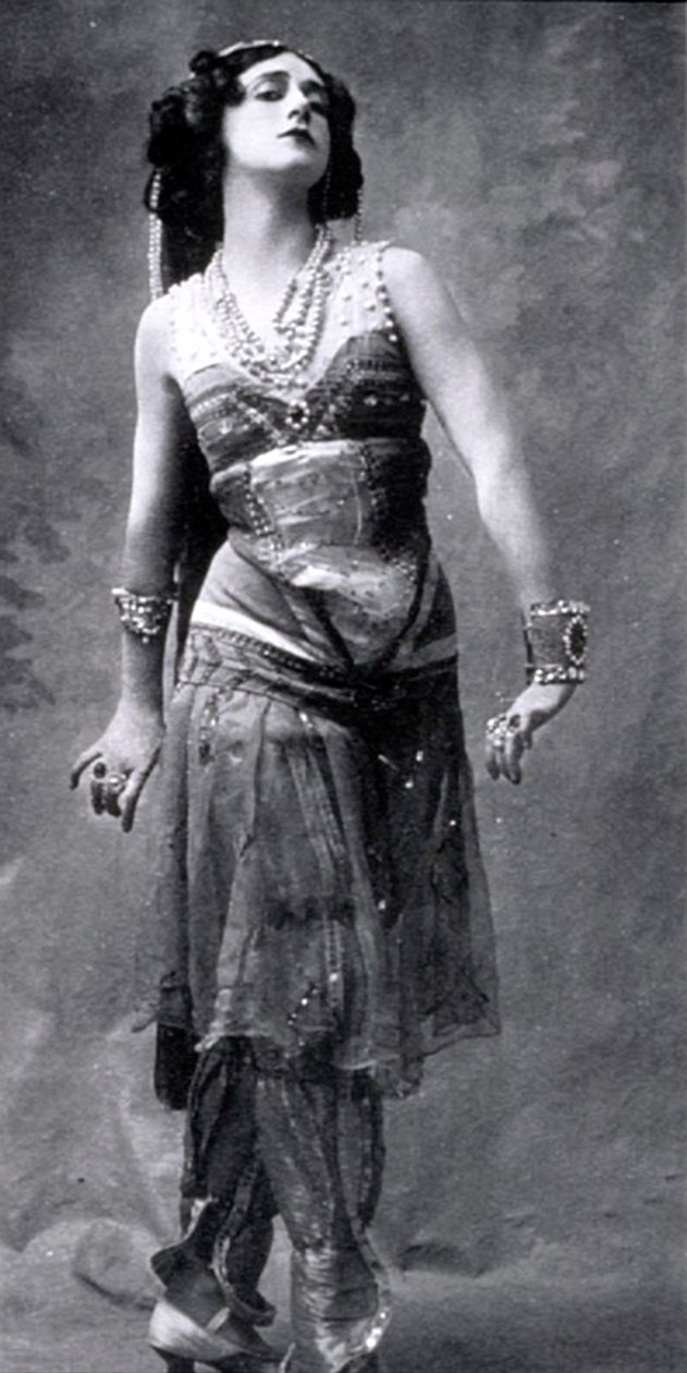 Tamara Karsavina, russisk ballerina, 1911 af Unbekannt