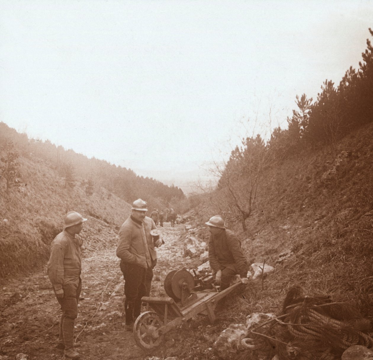 Telegrafister, Somme, Nordfrankrig, c1914-c1918 af Unbekannt