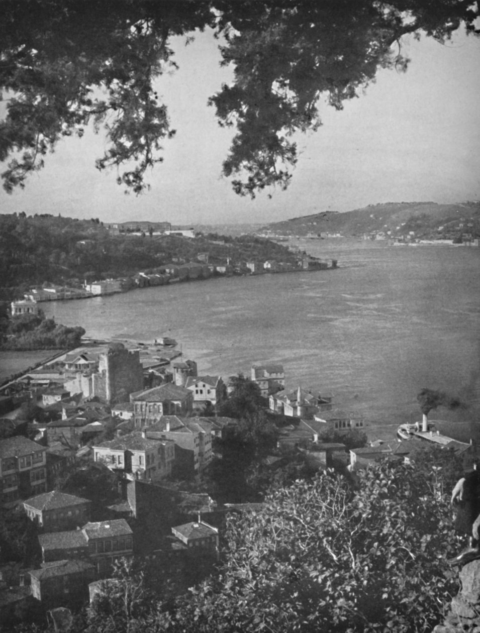 Bosporus - Konstantinopel i det fjerne, 1913 af Unbekannt