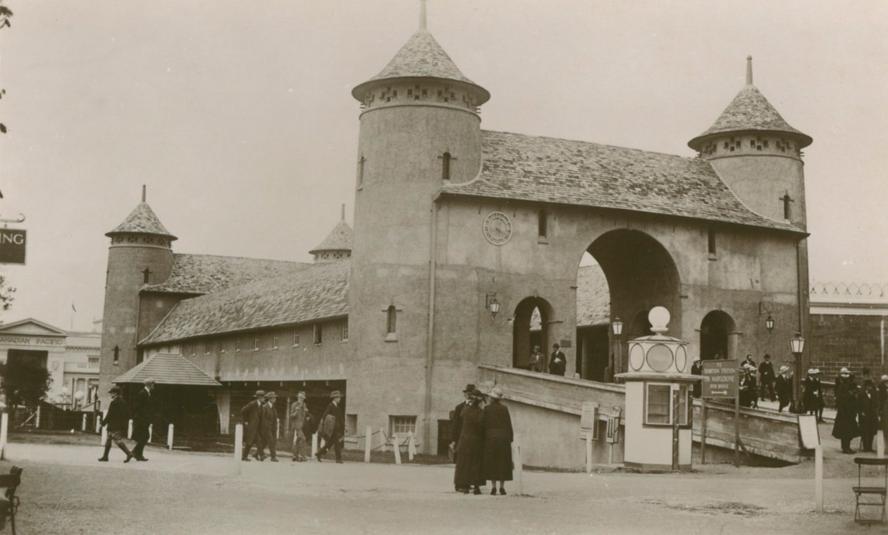 The British Empire Exhibition, Old London Bridge, 1924 af Unbekannt