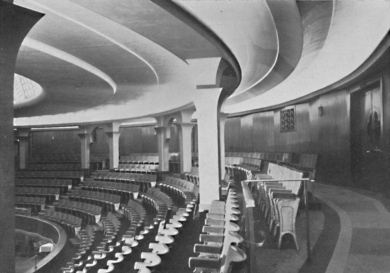 The Dome: Interiør efter ændringerne - detaljer om indvendigt tag og paneler, 1939. af Unbekannt