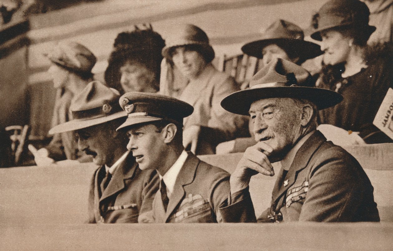 Hertugen af York senere kong George VI med Lord Baden-Powell på en Jamboree, Wembley, 1924. af Unbekannt