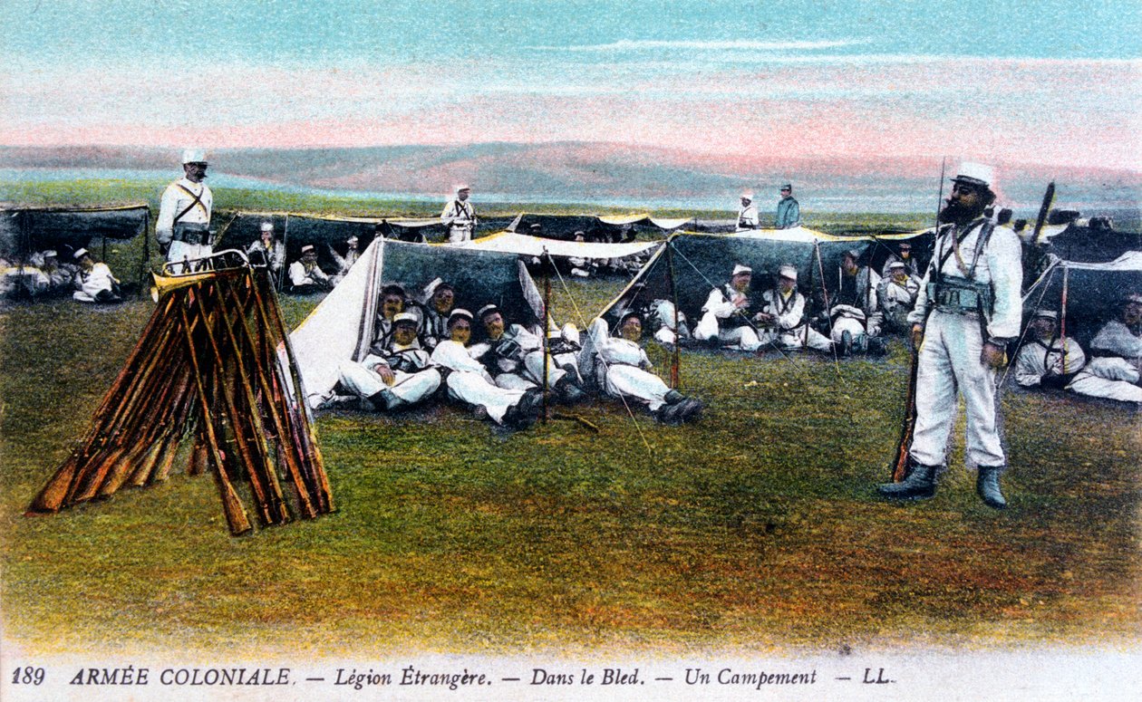 Den franske fremmedlegion i deres lejr, c1910 af Unbekannt