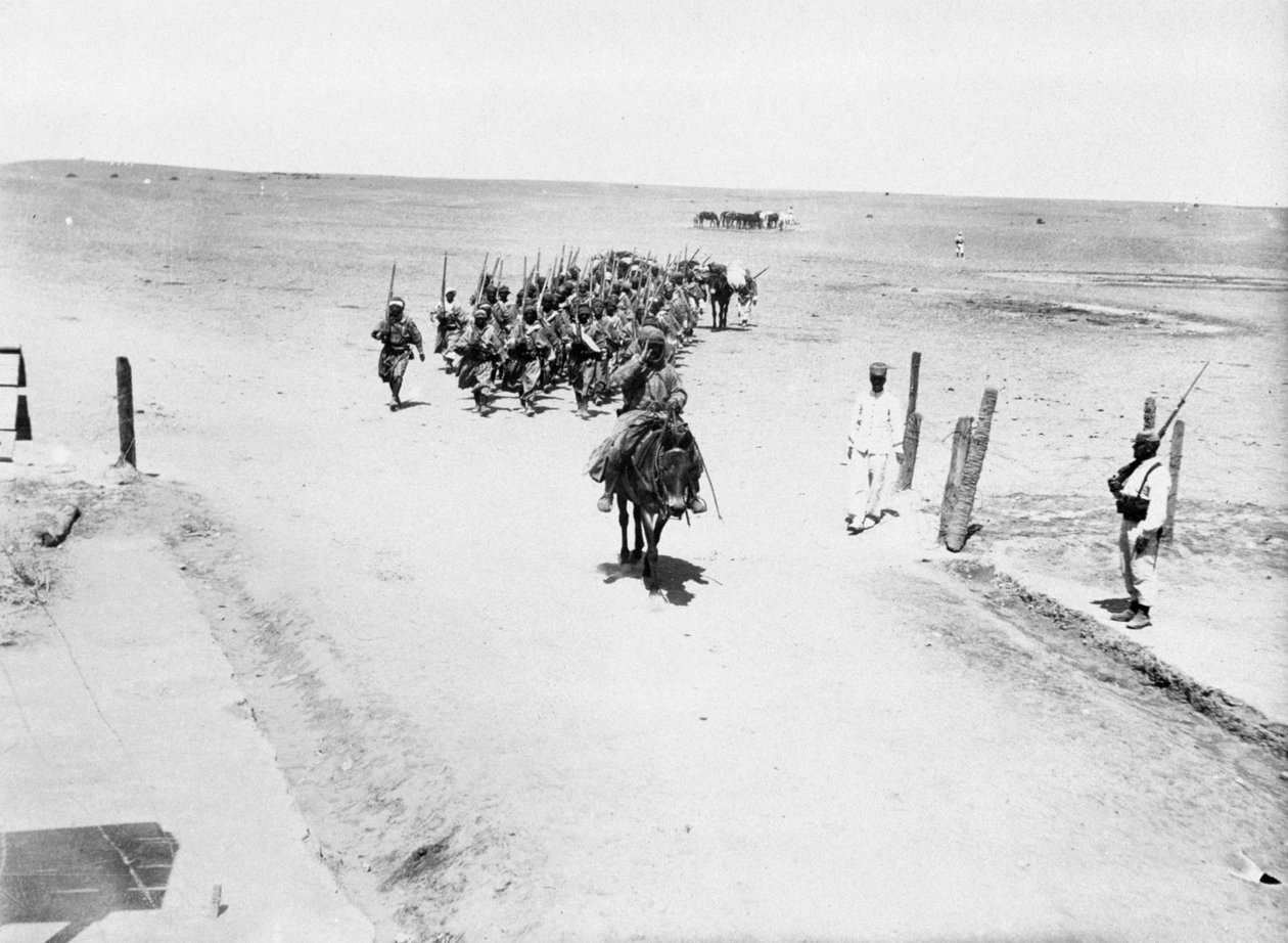 Den franske fremmedlegion på manøvrer, Boudenib, Marokko, 1911 af Unbekannt
