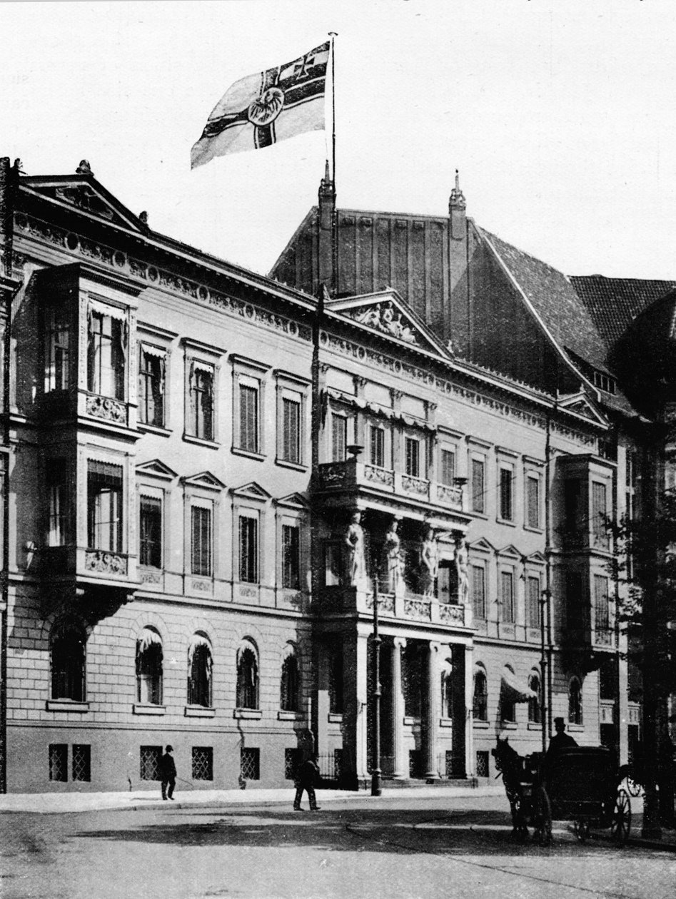 Den tyske admiralitetsbygning, Berlin, 1915 af Unbekannt