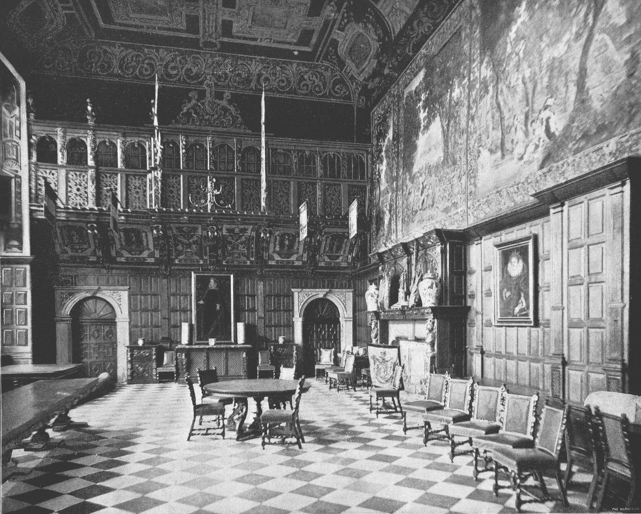The Great Hall, Hatfield House, Hatfield, Hertfordshire, 1894. af Unbekannt