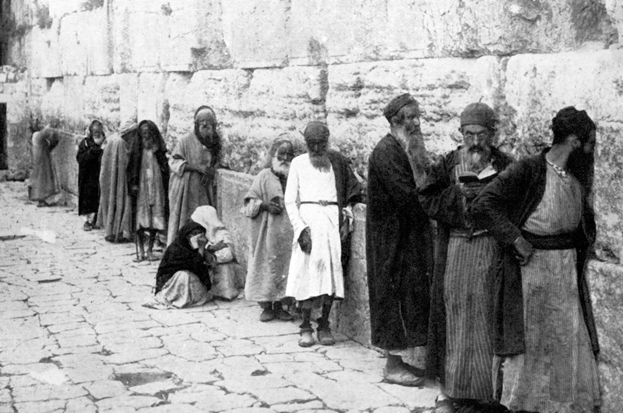 The Jews Wailing Place, Jerusalem, c1926 af Unbekannt