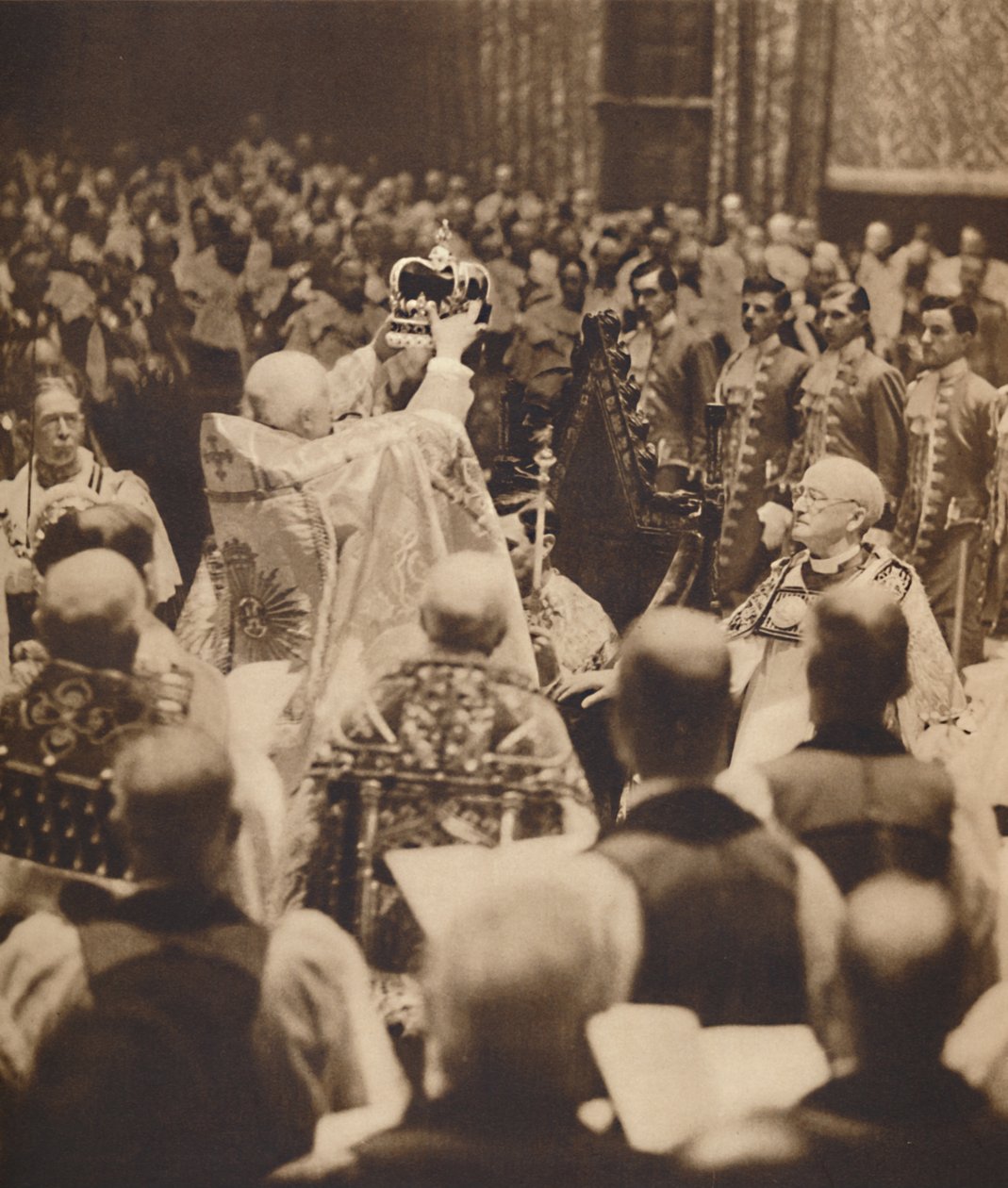 Kongen krones, 12. maj 1937 af Unbekannt