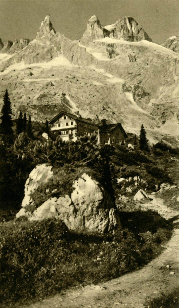 Lindauer Hütte ved foden af ​​Drei Türme, Østrig, c1935. af Unbekannt