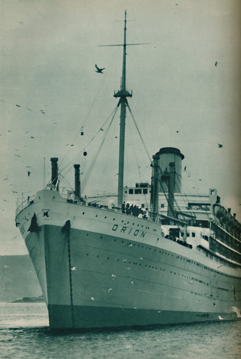 The Majesty of a Great Liner - Orion for anker, 1937 af Unbekannt