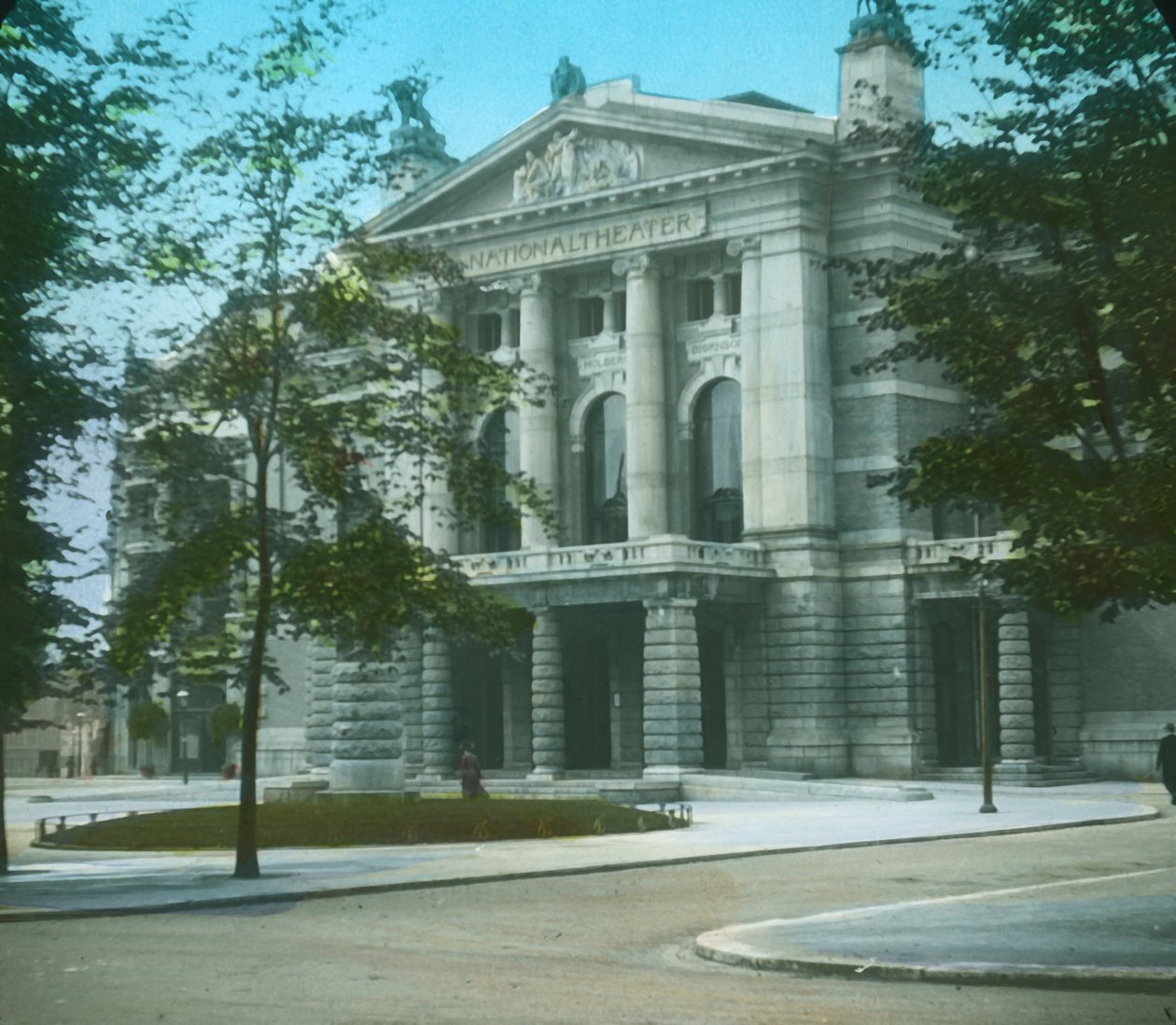 Nationaltheatret, Christiania, Oslo, Norge, slutningen af det 19.-begyndelsen af det 20. århundrede. af Unbekannt