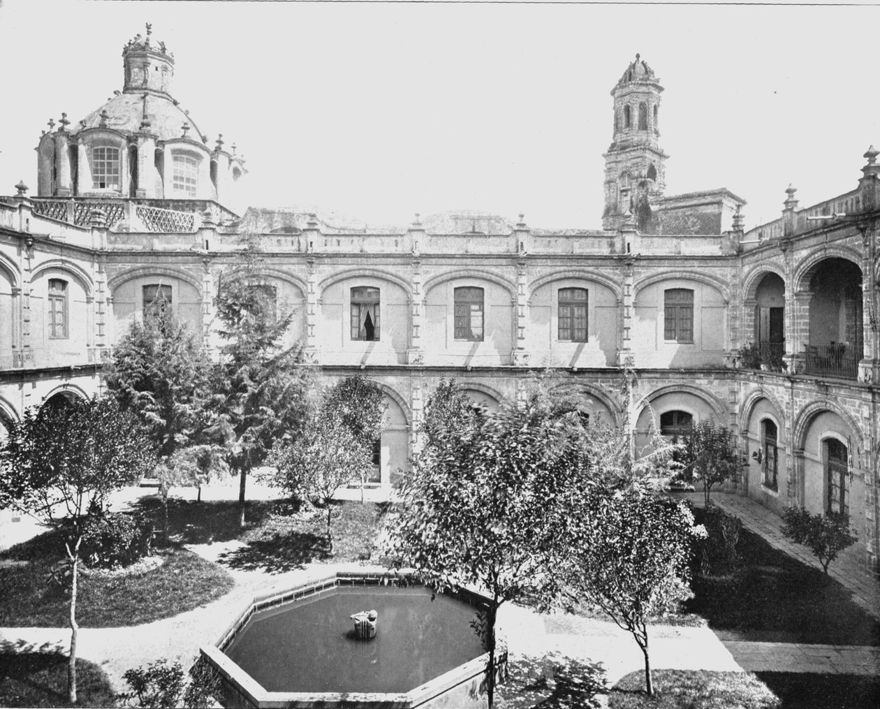 Det gamle San Hipolito kloster, Mexico City, Mexico, c1900. af Unbekannt