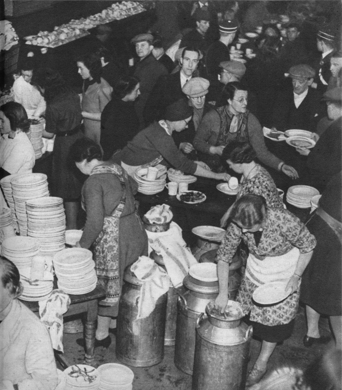 The People Rally To The Peoples Need: Clydeside Feeds Its Homeless, 1941 1942 af Unbekannt