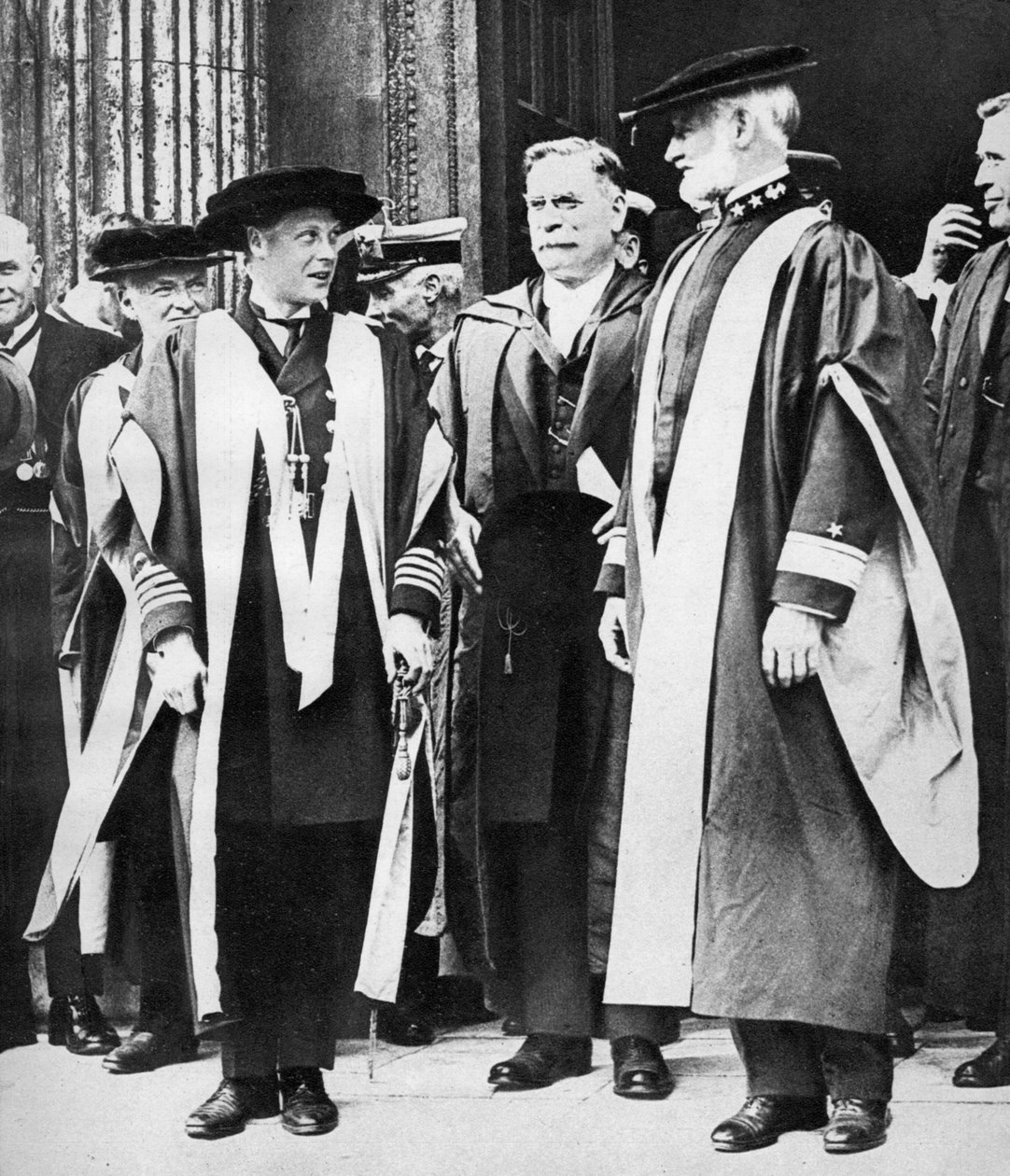Prinsen af Wales og admiral William Sims, Cambridge, 1921 af Unbekannt