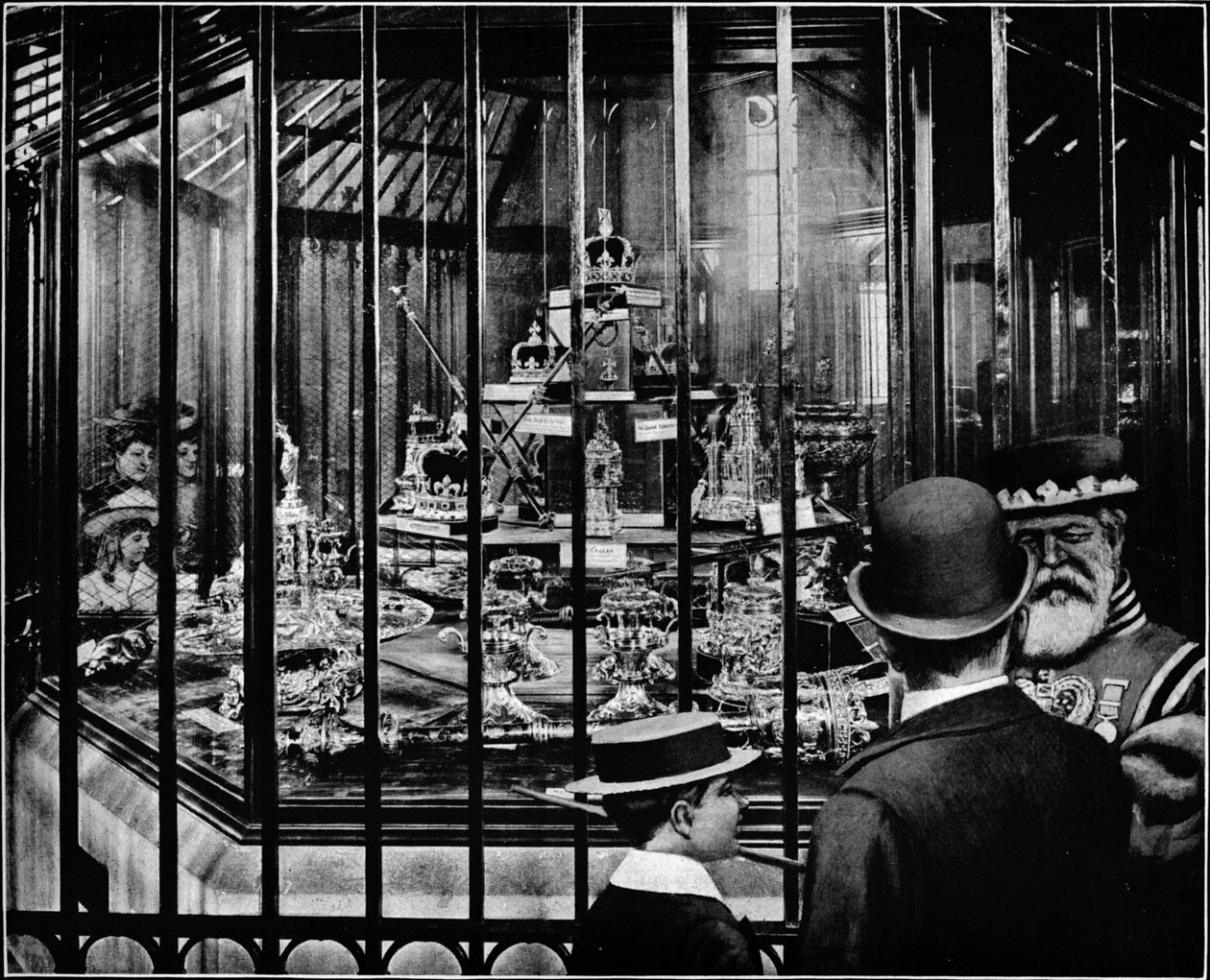 The Royal Regalia, Tower of London, c1903 1903 af Unbekannt