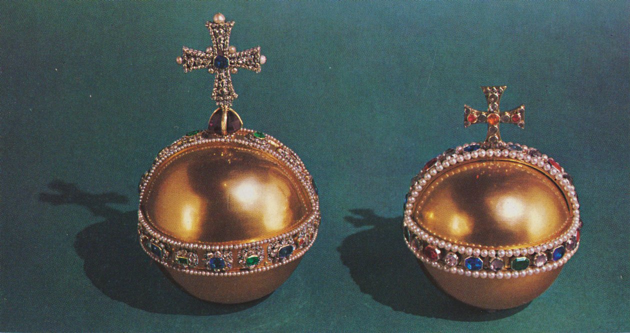 The Sovereigns Orb og Queen Mary IIs Orb, 1953 af Unbekannt