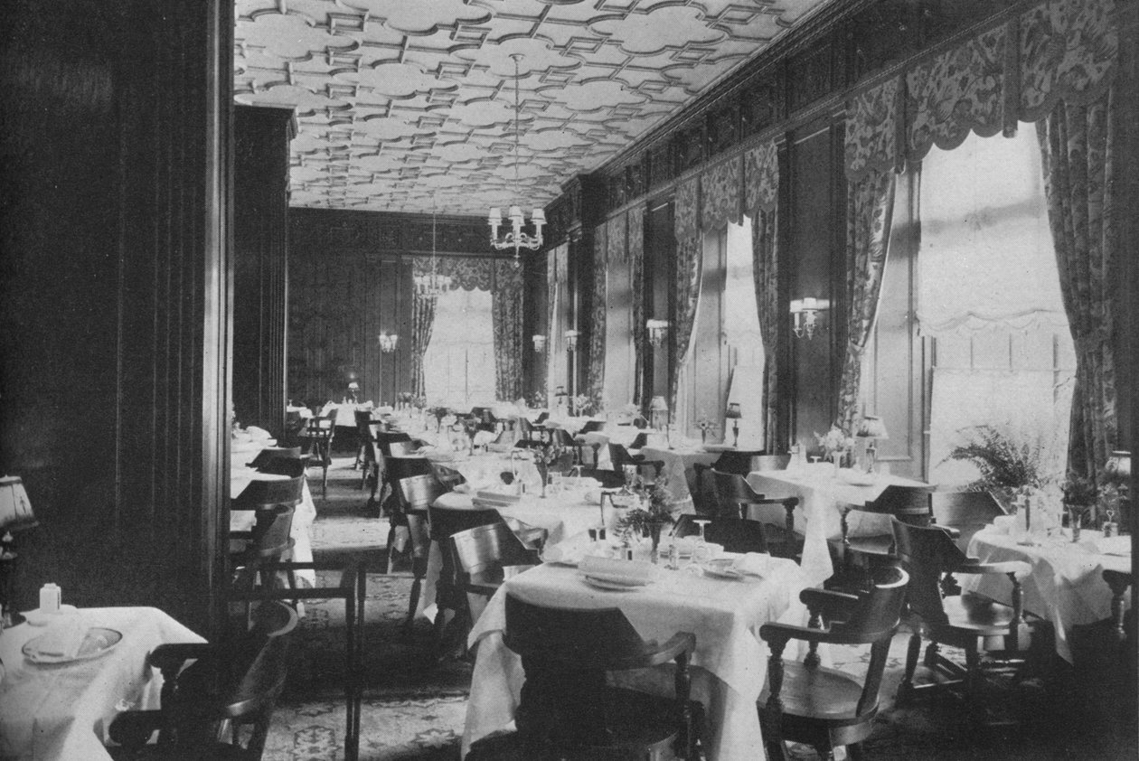The Tudor Dining Room, Melbourne Hotel, St Louis, Missouri, 1924 af Unbekannt