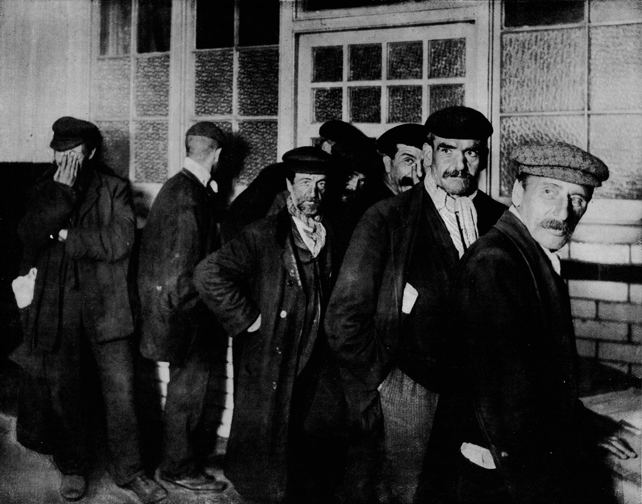De arbejdsløse og arbejdsløse, c1911, 1911 af Unbekannt