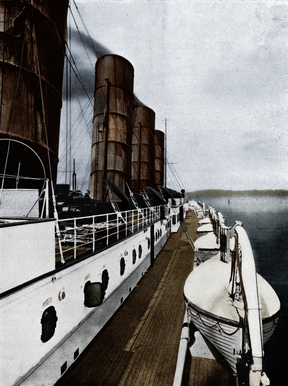 Båddækket på Lusitania, der viser redningsbåde, 1915 af Unbekannt