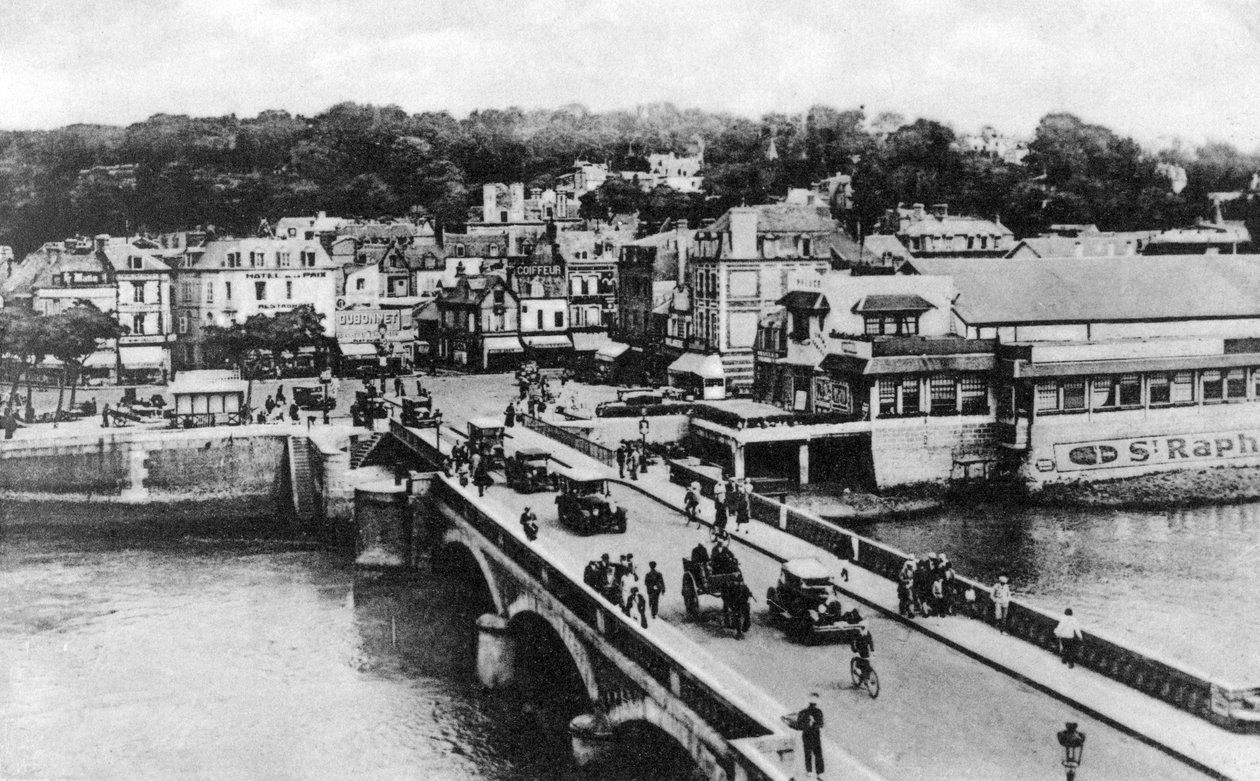 Broen over floden Touques, Trouville, Frankrig, c1920