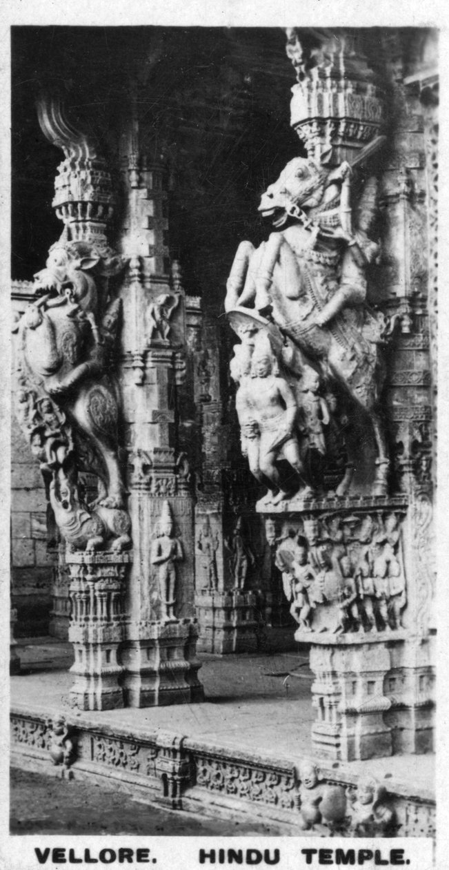 Forhallen til et hinduistisk tempel, Vellore, Indien, c1925 af Unbekannt